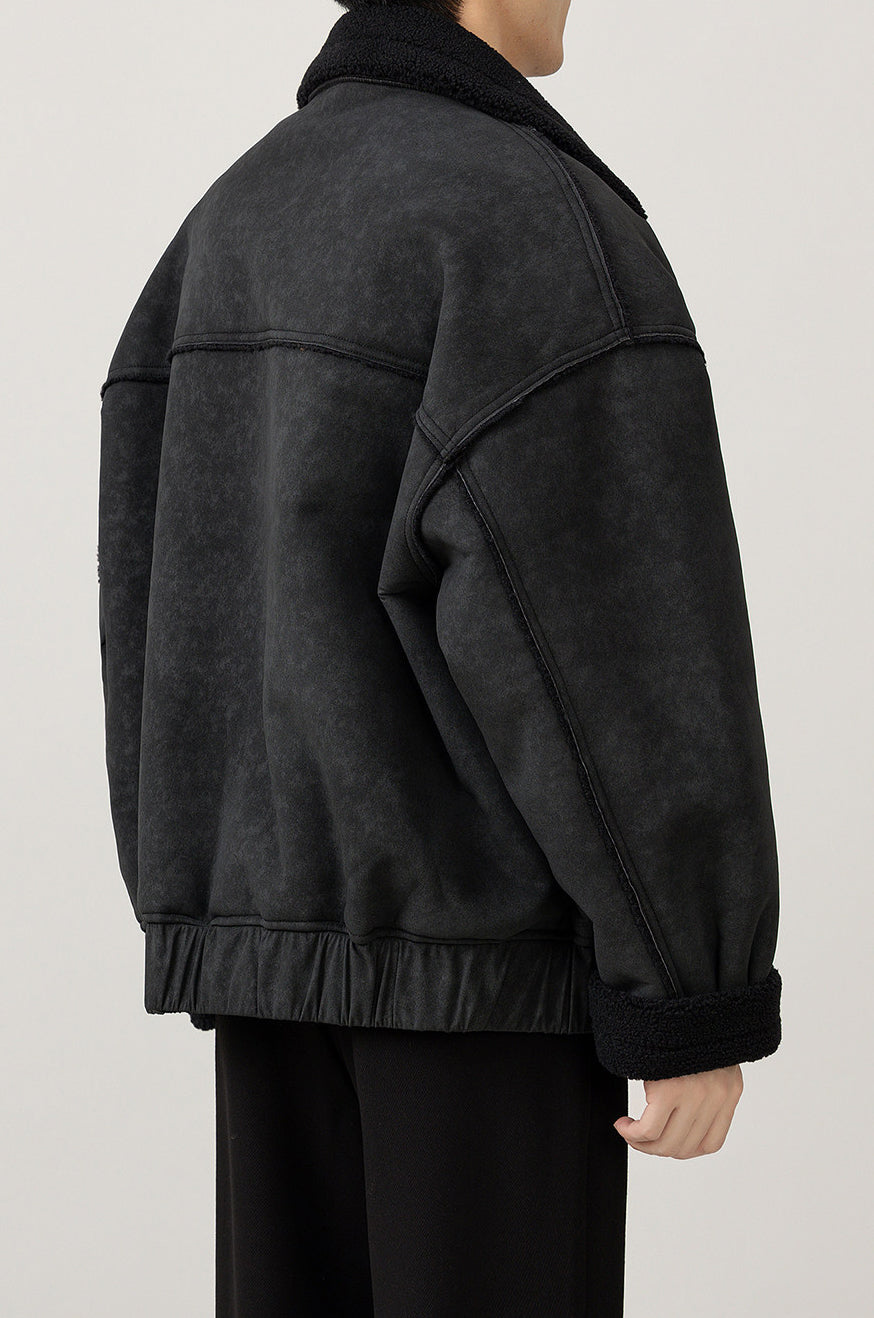 Fleece-Collar Jacket – Riveted Pockets & Boxy Fit