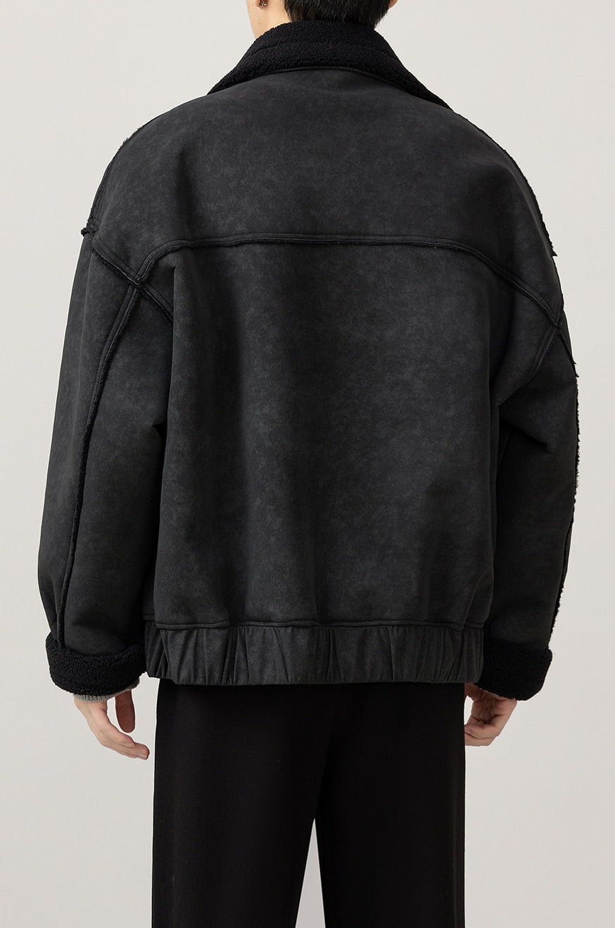 Fleece-Collar Jacket – Riveted Pockets & Boxy Fit