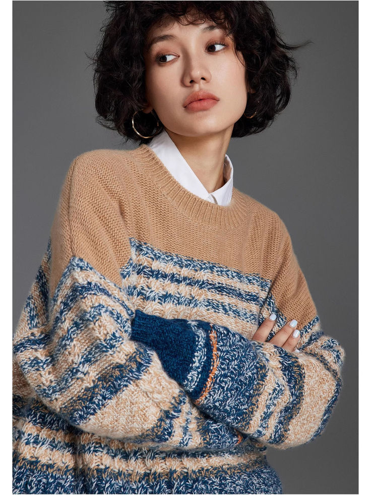 Floral Yarn Color-Block Knit Sweater – Crew Neck Oversized Unisex | Yamalin clothes | Men's Vintage Workwear
