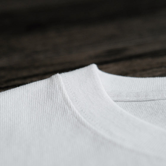 Classic Simple Pure White Heavy Cotton Crew Neck Short Sleeve T-Shirt Unisex American Retro