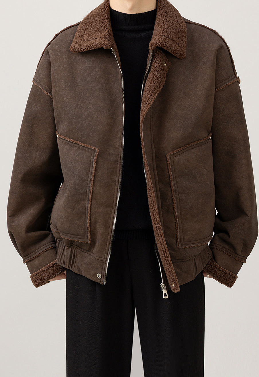 Fleece-Collar Jacket – Riveted Pockets & Boxy Fit
