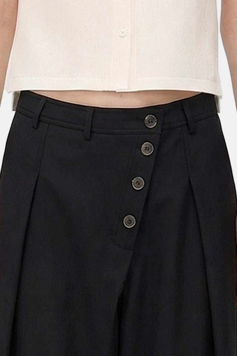 Wide-Leg Trousers – Diagonal Buttons & Deep Pleats