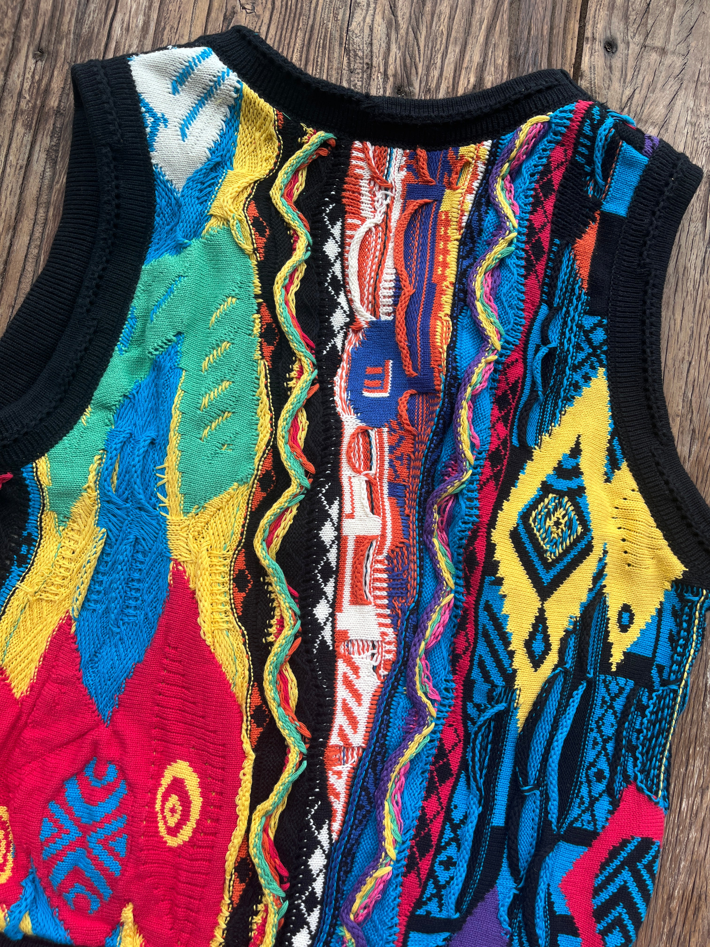 Japanese retro jacquard V-neck women's knitted cardigan sweater vest