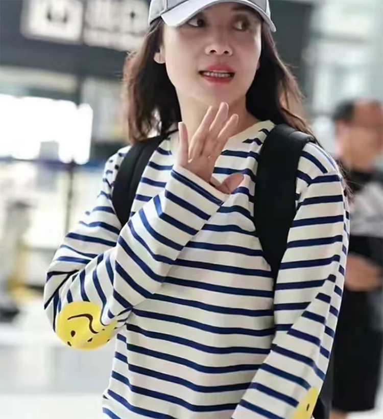 Japanese men's and women's striped four-eye smiley face print casual long-sleeved base shirt T-shirt