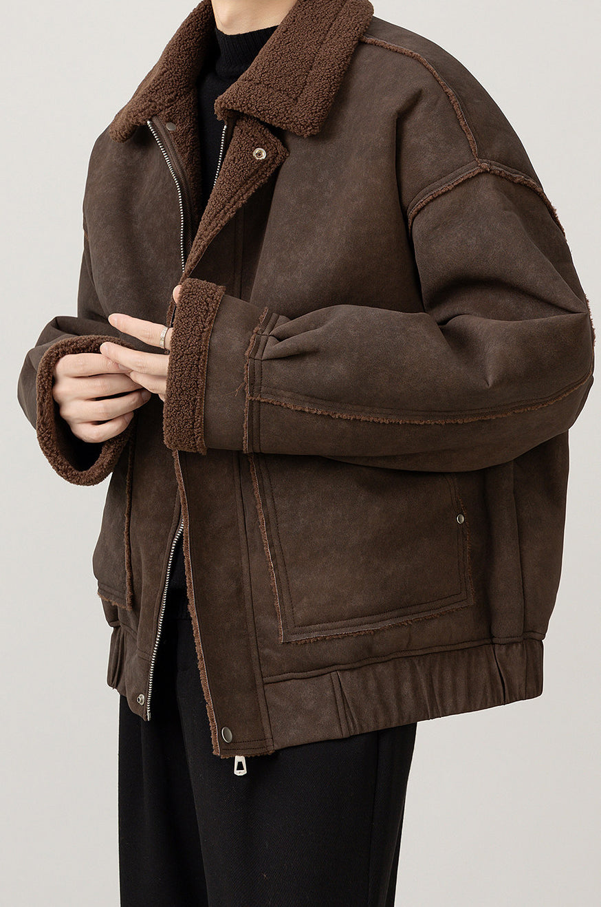 Fleece-Collar Jacket – Riveted Pockets & Boxy Fit