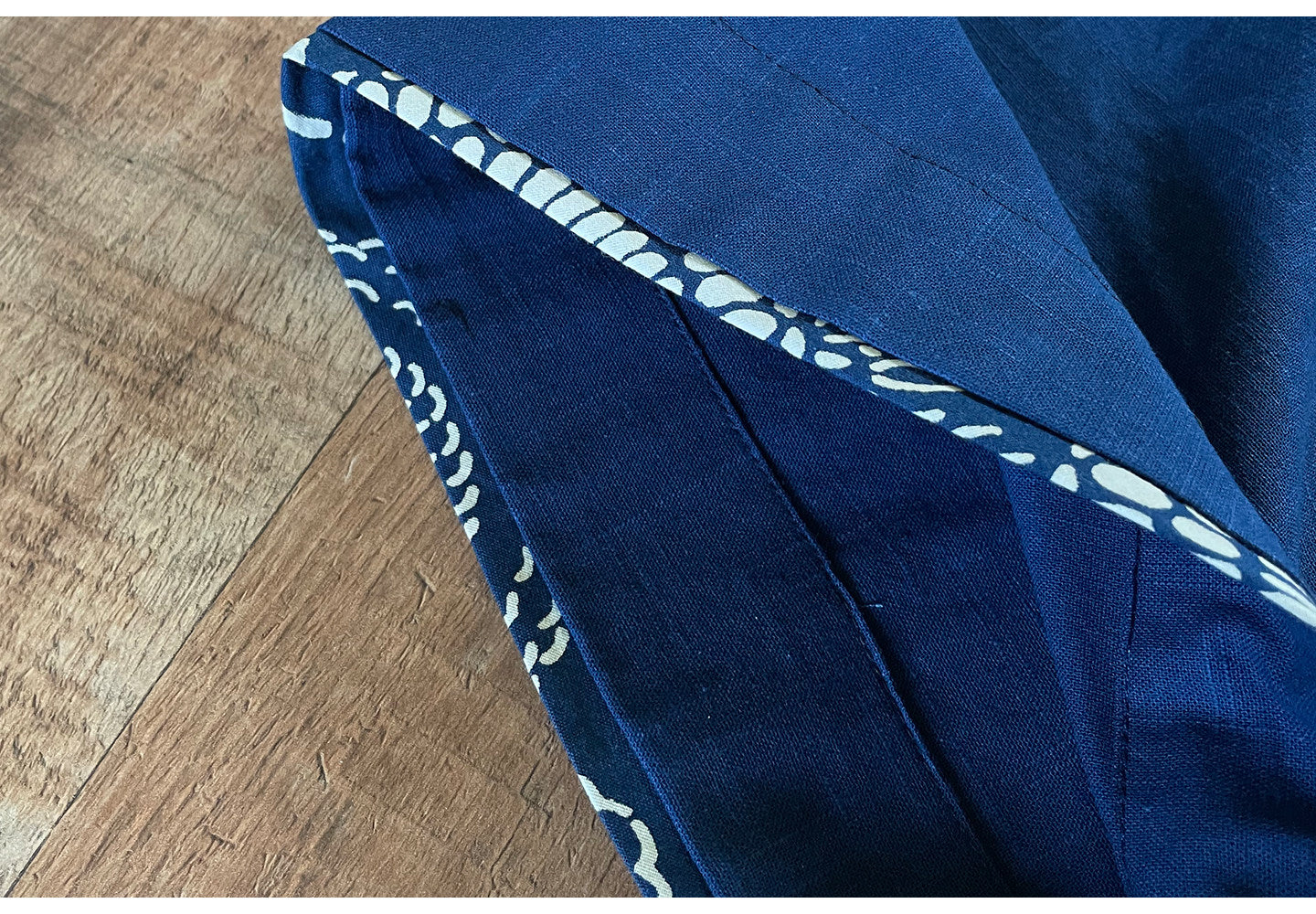 Indigo Dyed Loose Robe Jacket – Japanese Artisan Three-Quarter Sleeve Cardigan