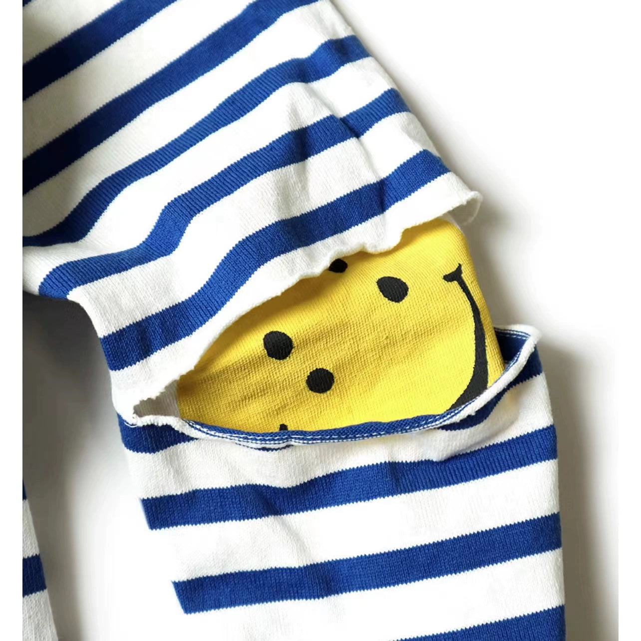 blue and white striped cotton loose three-flag long-sleeved smiley stitching bottoming shirt