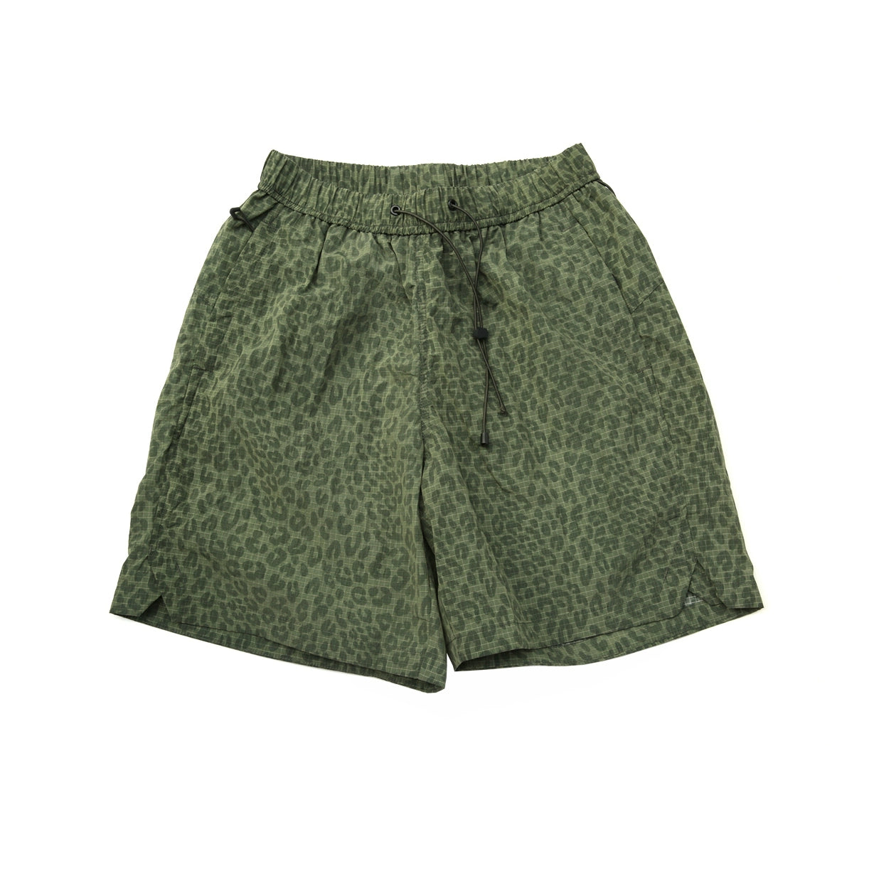 Casual basic commuter all-weather leopard print beach shorts