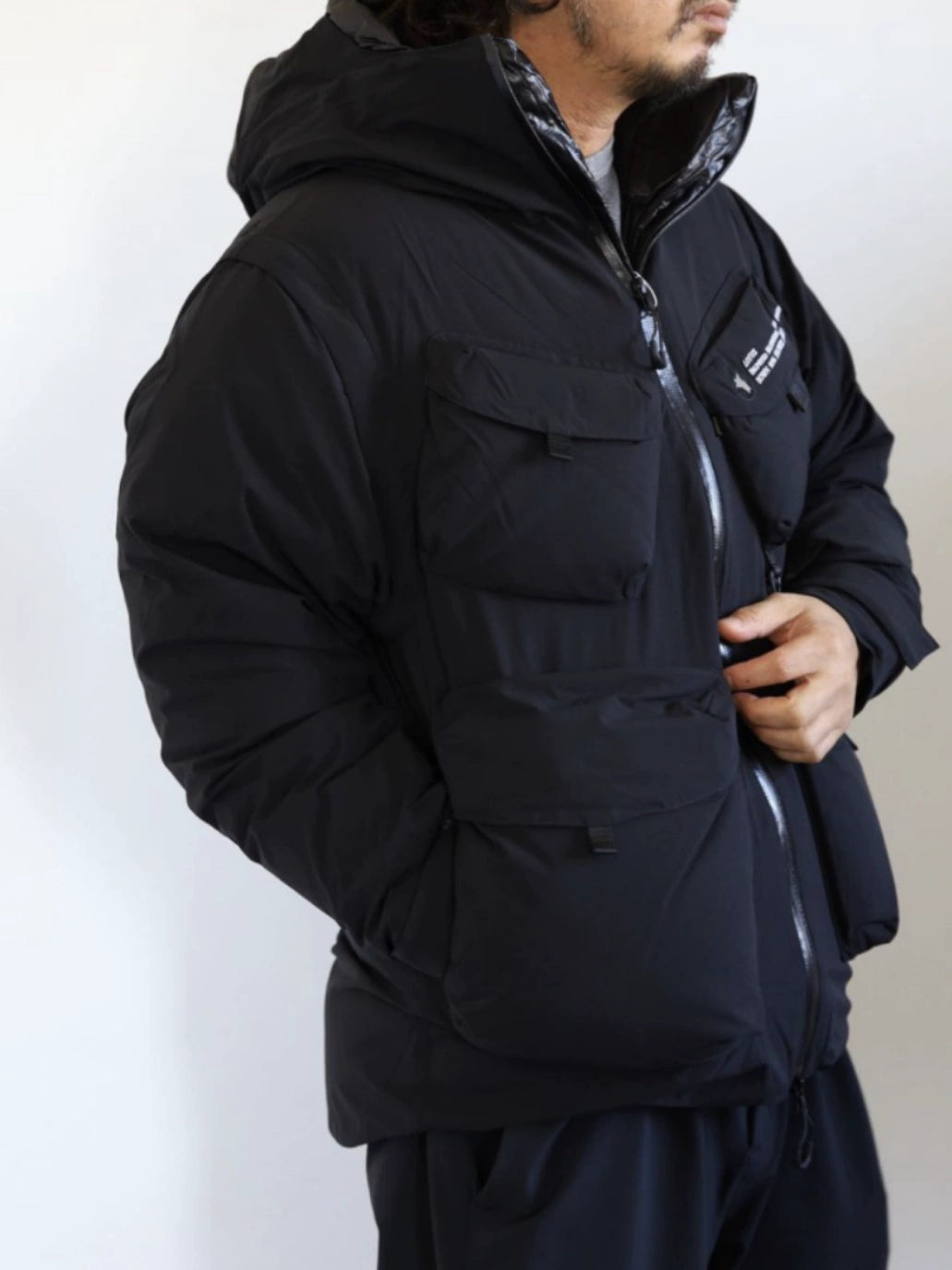 CMF multi-pocket detachable functional wind hooded down jacket vest Dong Jie with the same jacket outdoor waterproof jacket