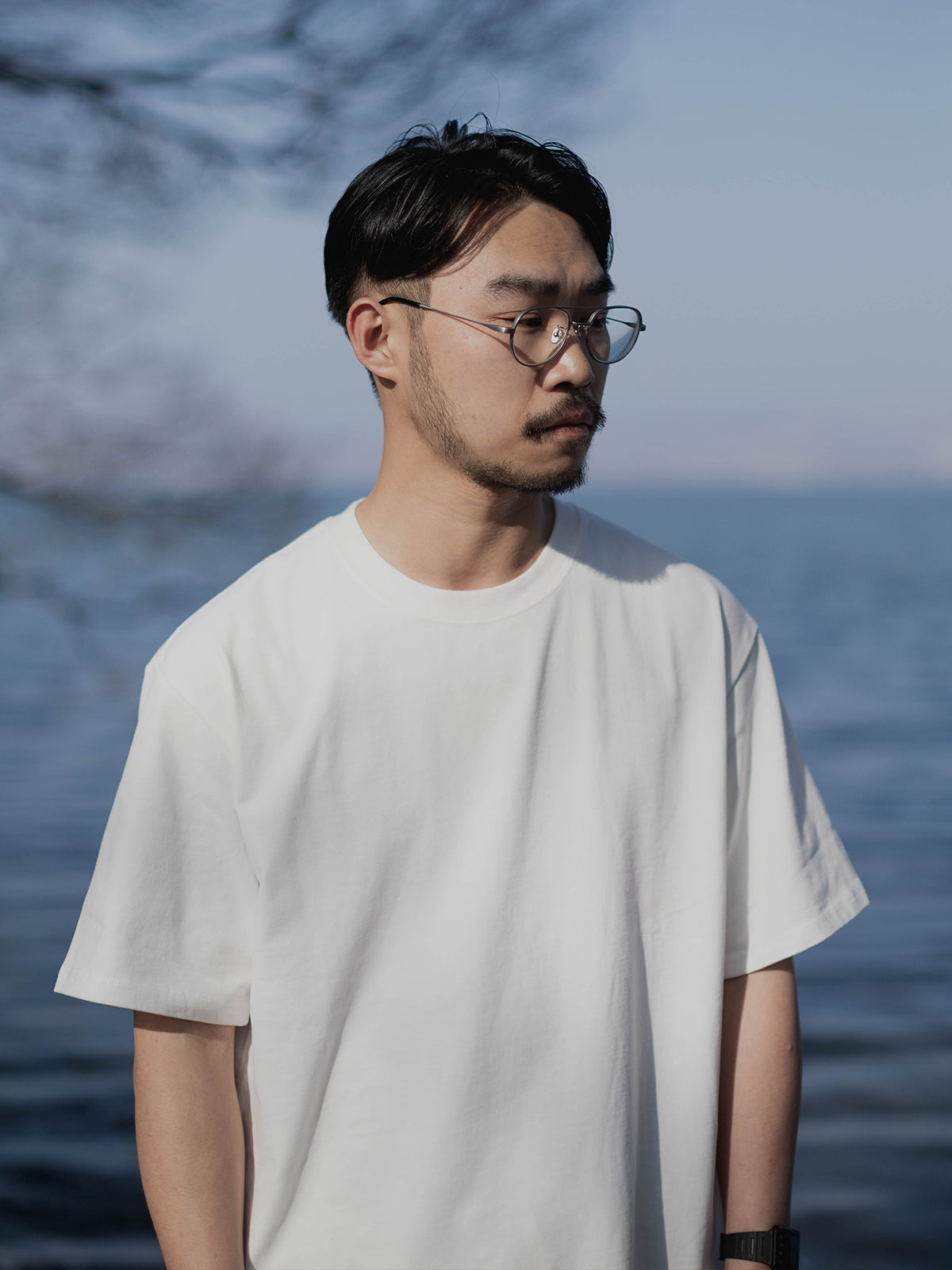 Japanese spring and summer new solid color 250g heavy short sleeve T-shirt men's cotton loose couple t-shirt