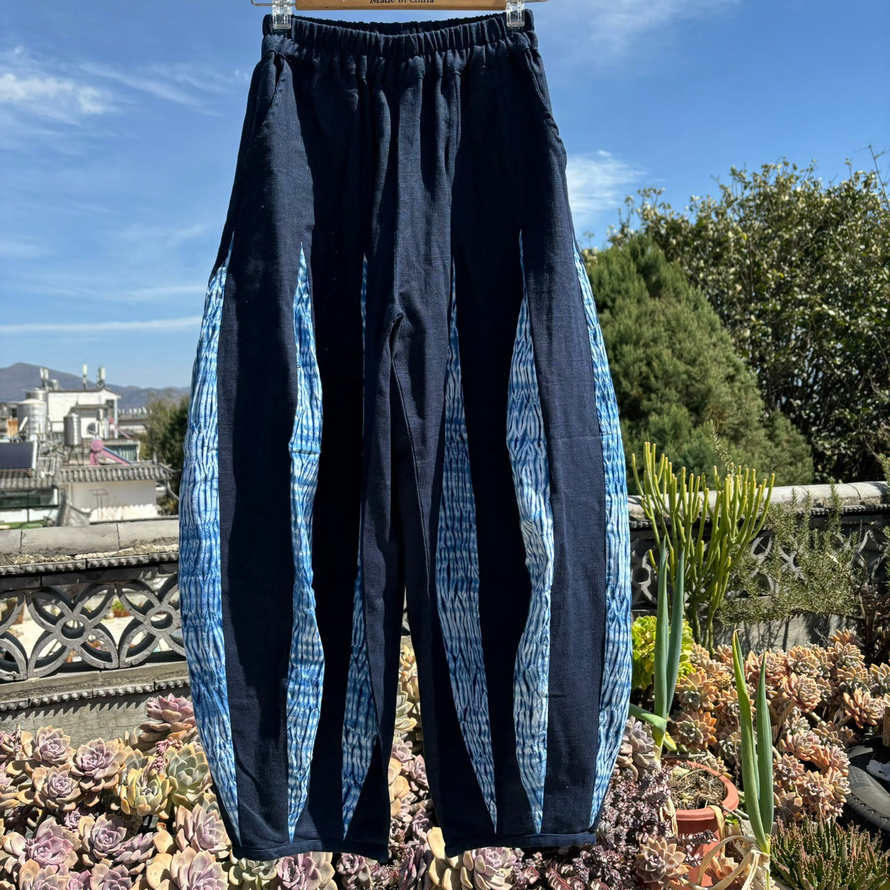 Tie-dye, patchwork, bloomers, casual cropped pants, Dali Bai handmade blue dyeing, new Chinese personality, unisex