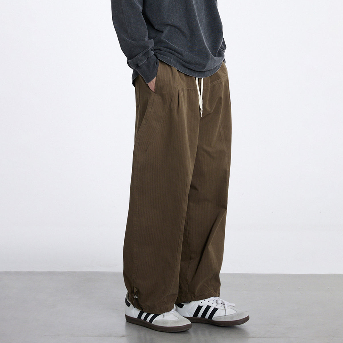 Japanese Retro Washed Cotton Wide Leg Cargo Pants – Elastic Waist Loose Straight for Men | Yamalin clothes | Men's Vintage Workwear