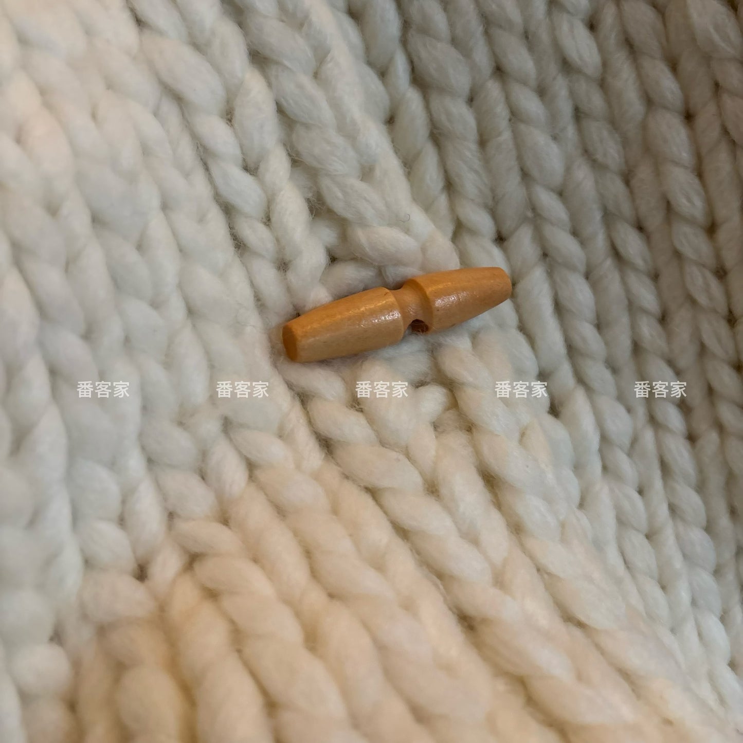 Women's 2025 Autumn Winter Korean Lazy Style Thick Knit Cardigan - Loose Horn Button Sweater