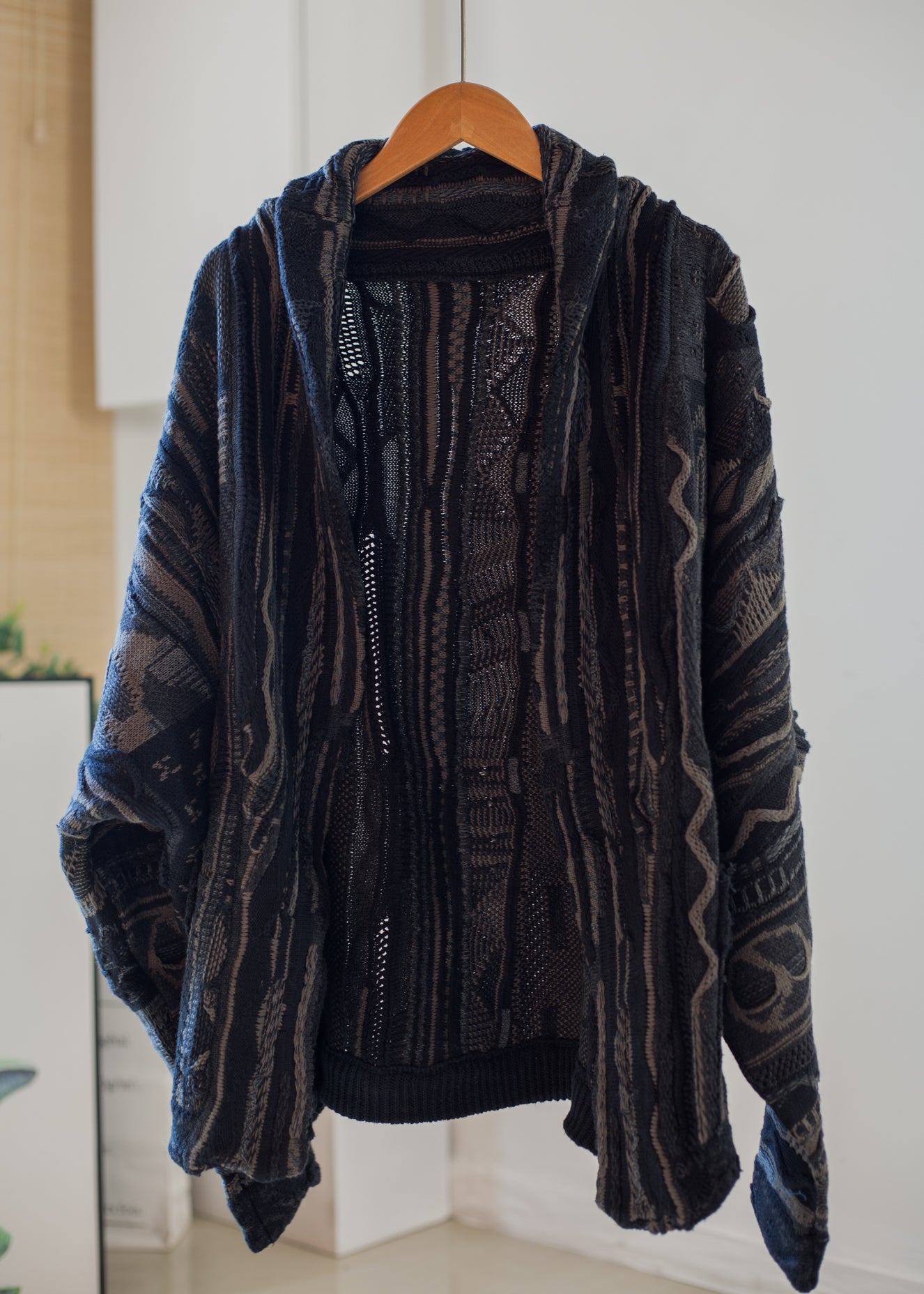 Vintage Anti-War Knit Cardigan – Japanese-Inspired Blue Oversized Sweater