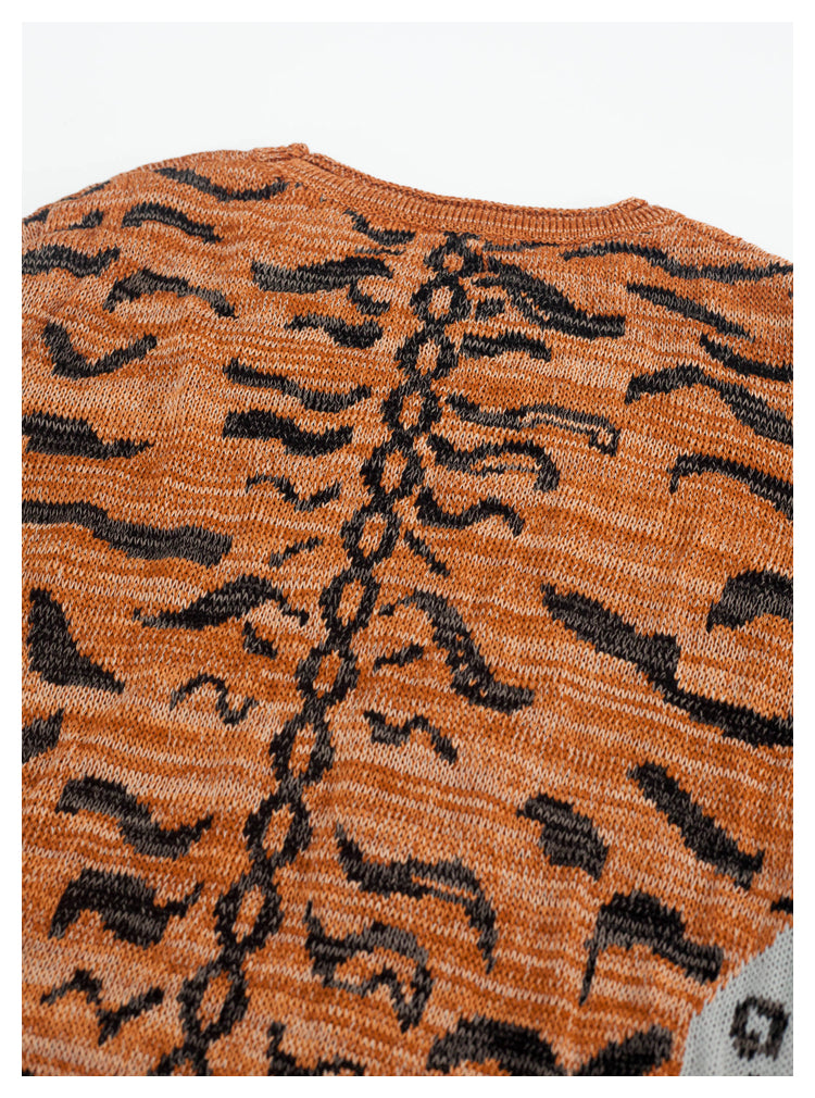 Japanese retro tiger pattern round neck long sleeve knitted sweater pullover