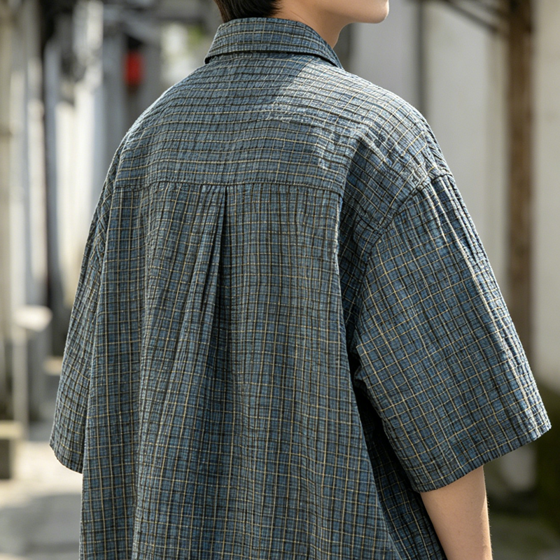 Retro Seersucker Plaid Shirt – Loose Fit Japanese Summer Short Sleeve for Men – Japanese vintage | yamalin clothes | Yamalinclothes