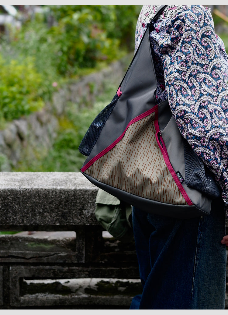 Original 2024 New Fashion Mountain Style Single Shoulder Bag Unisex Large Capacity Fashion Crossbody Bag