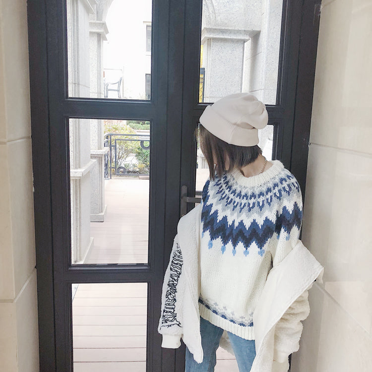 Hand-Knitted Icelandic Japanese Retro Unisex Sweater Couple Travel Fair Isle Cat Minimalist Style Pullover