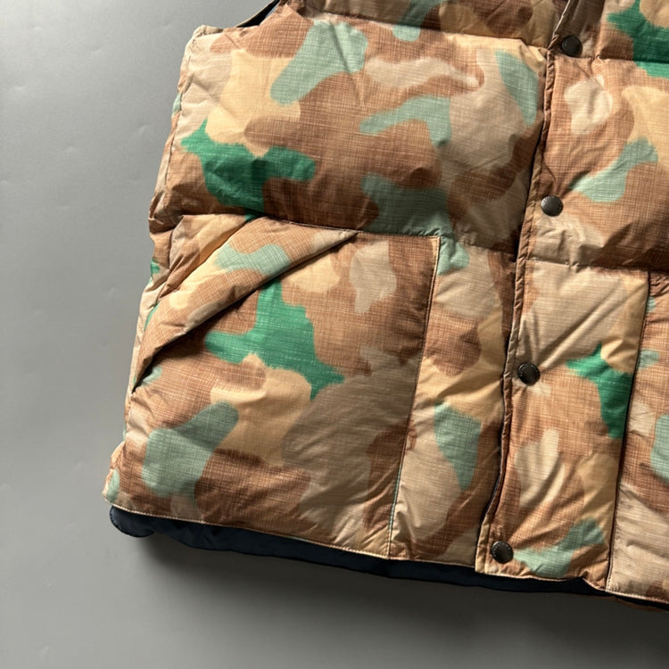 Men's Reversible 90% White Duck Down Camouflage Vest