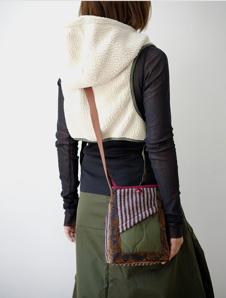 Original 2024 Autumn Winter New Wool Lightweight Crossbody Phone Bag Retro Niche Mini Bag