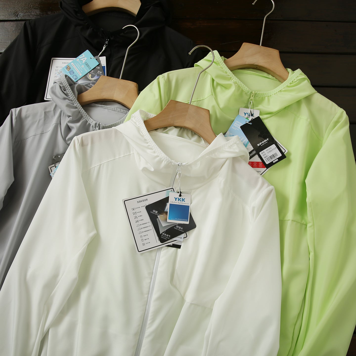 Lightweight and Non-Stuffy Ice Feel Sun Protection Jacket Outdoor Sports Unisex Spring Summer Breathable Skin Jacket Thin Coat