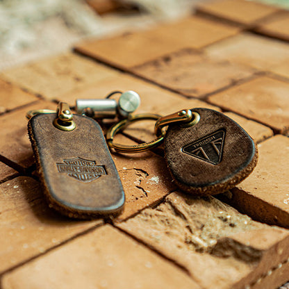 Vintage Distressed Leather Motorcycle Keychain – Custom Key Fob – Japanese vintage | yamalin clothes | Yamalinclothes