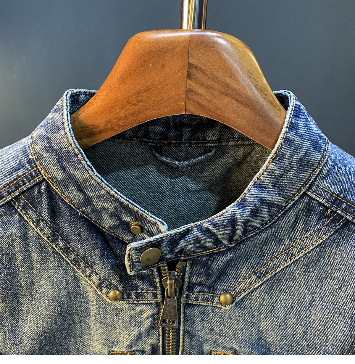 American Utility Stand-Collar Zipper Denim Jacket – Vintage Oversized Men’s Trucker Coat