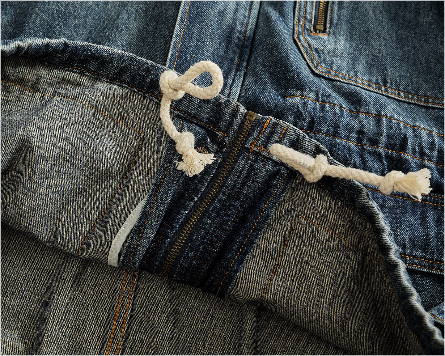 Heavyweight Washed Denim Jacket – Vintage Workwear Multi-Pocket Drawstring Coat