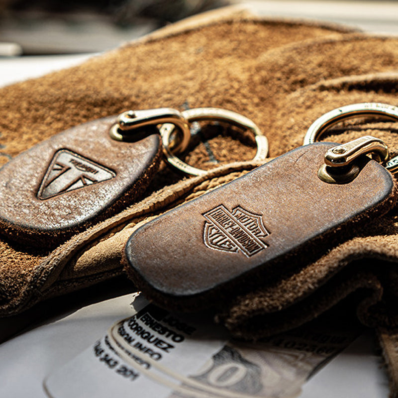 Vintage Distressed Leather Motorcycle Keychain – Custom Key Fob – Japanese vintage | yamalin clothes | Yamalinclothes