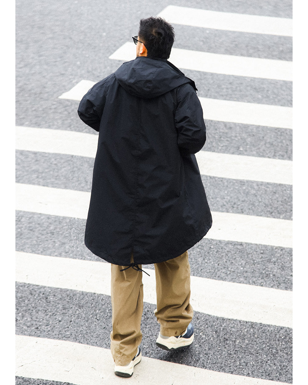 Japanese Retro Swallowtail Hooded Trench Coat – Mid-Length Loose Unisex Spring