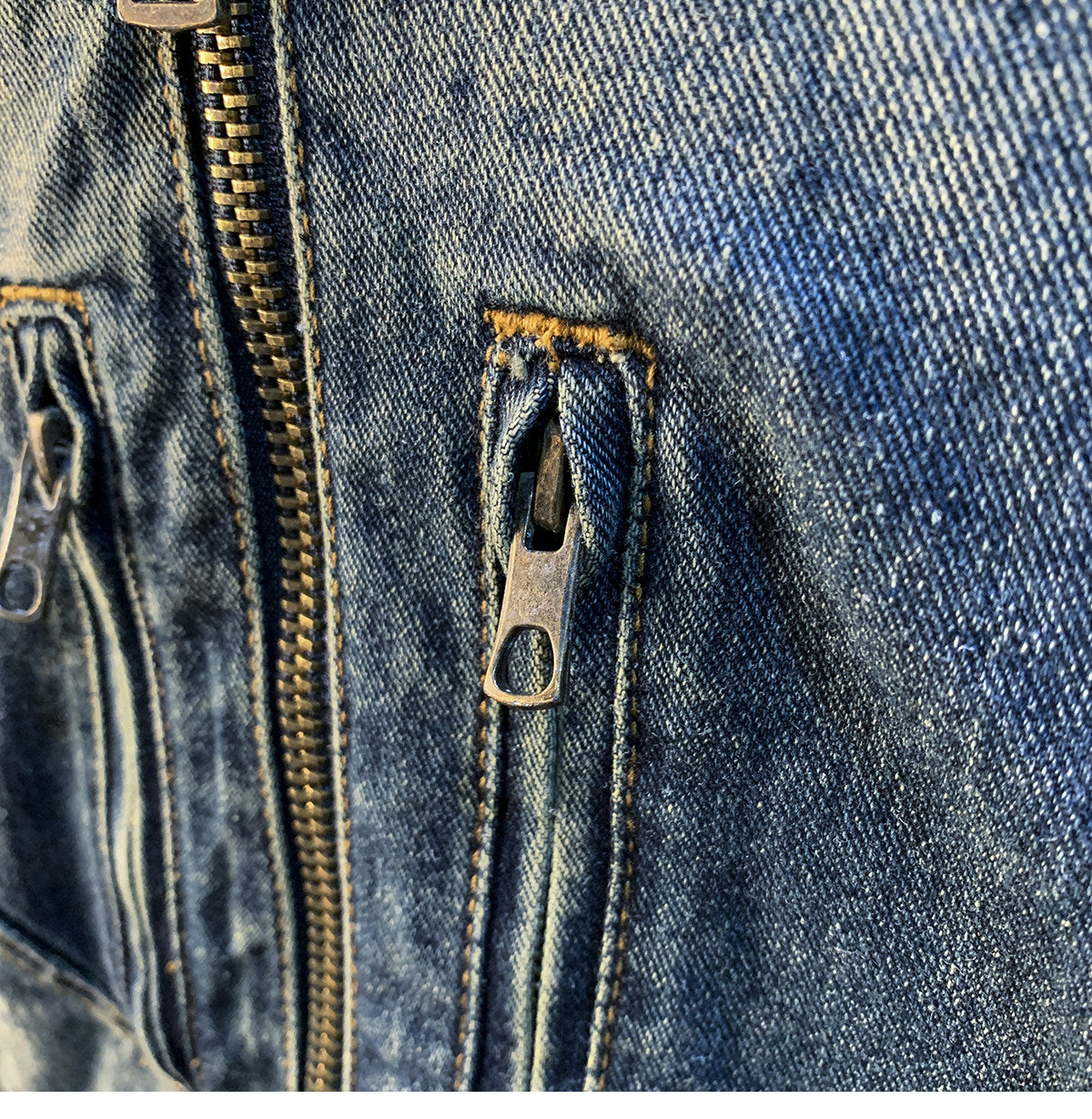 American Utility Stand-Collar Zipper Denim Jacket – Vintage Oversized Men’s Trucker Coat