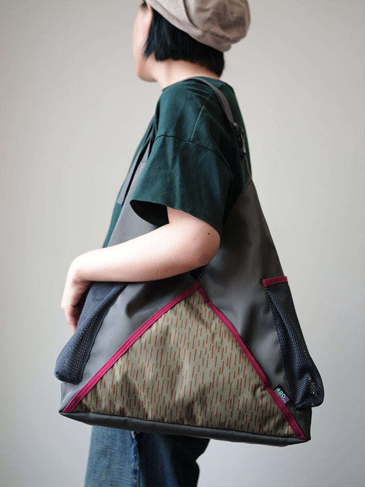 Original 2024 New Fashion Mountain Style Single Shoulder Bag Unisex Large Capacity Fashion Crossbody Bag