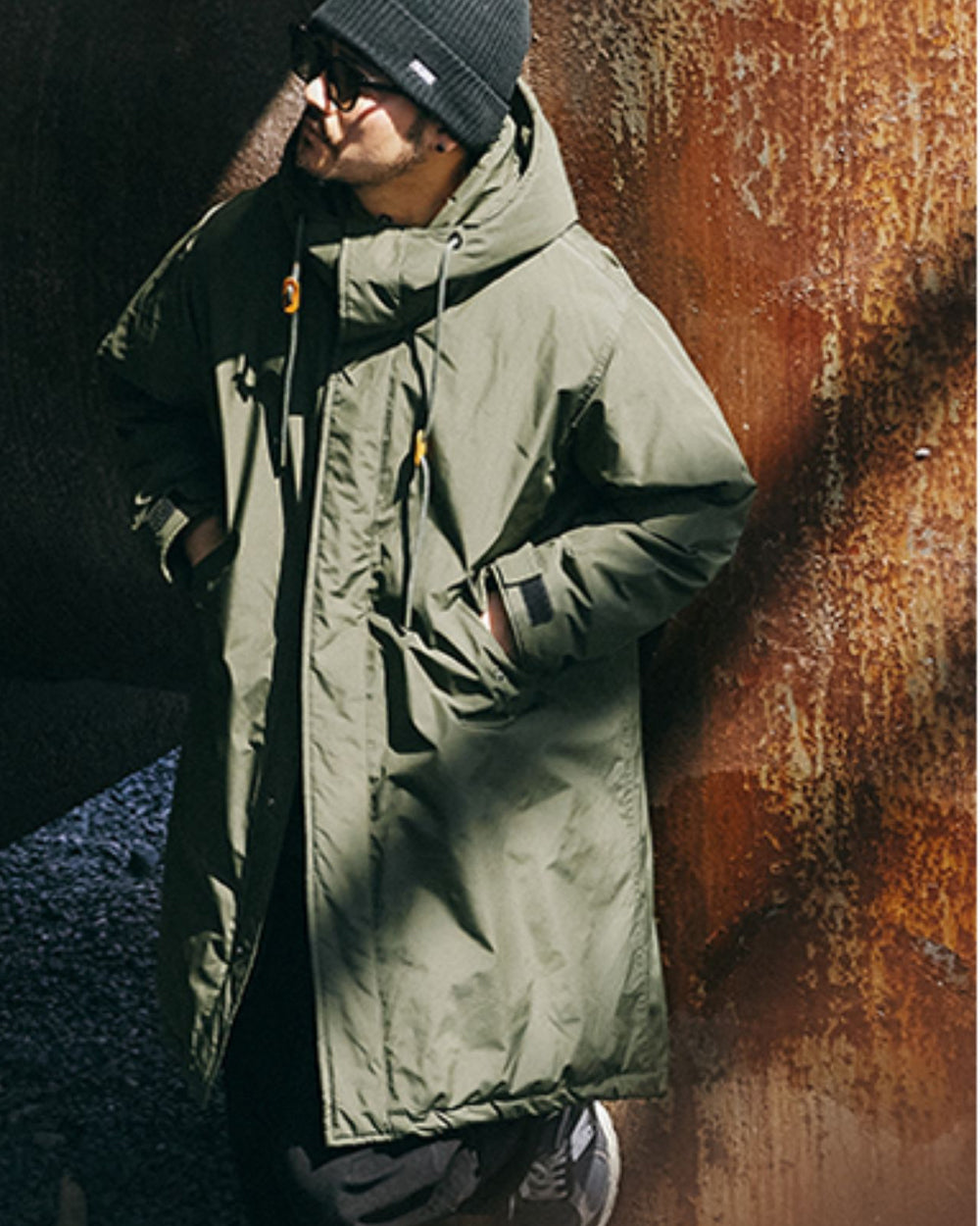 Japanese Retro Swallowtail White Duck Down Hooded Jacket – Mid-Length Unisex Winter