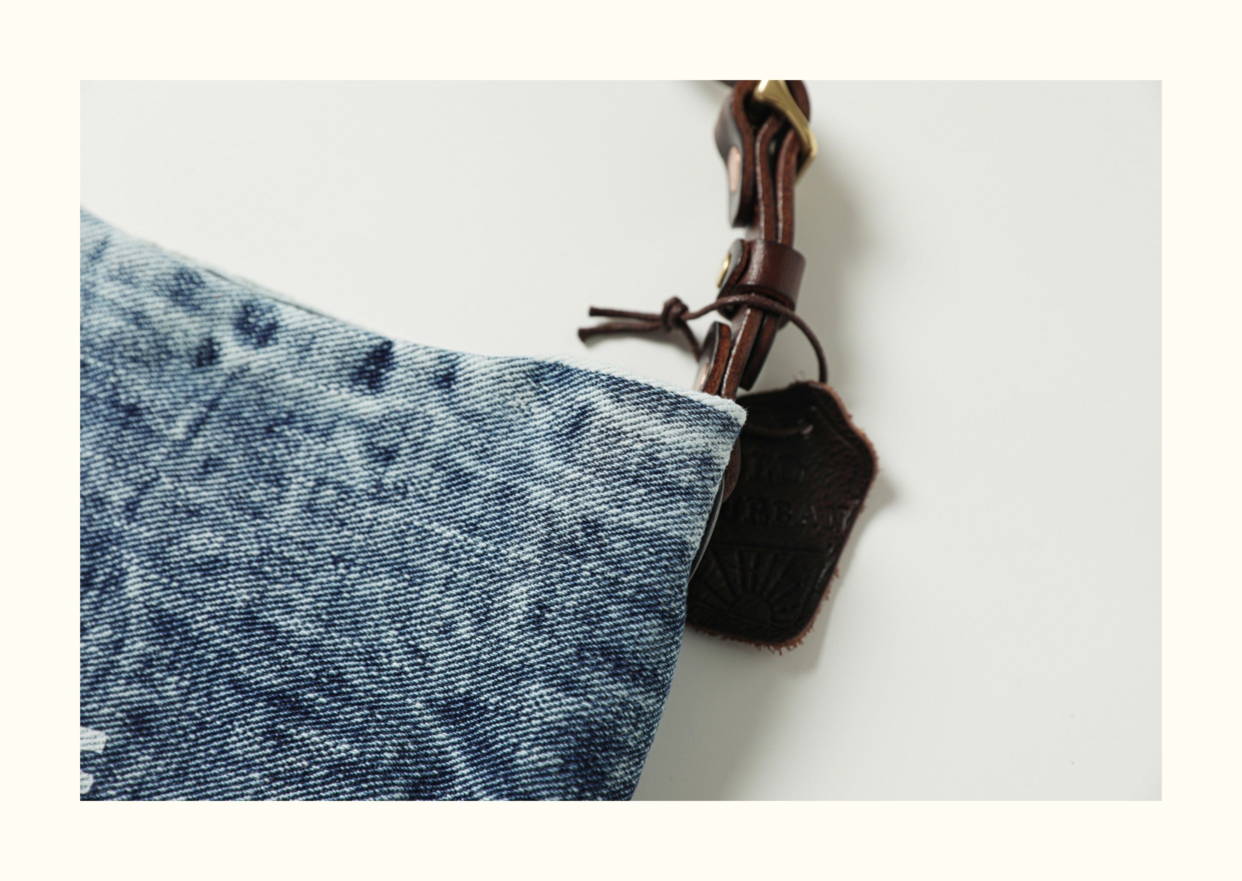 Pure Copper Hardware Imported Vegetable-Tanned Leather Hobo Bag with Denim Large Capacity Casual Bucket Bag Crossbody Bag