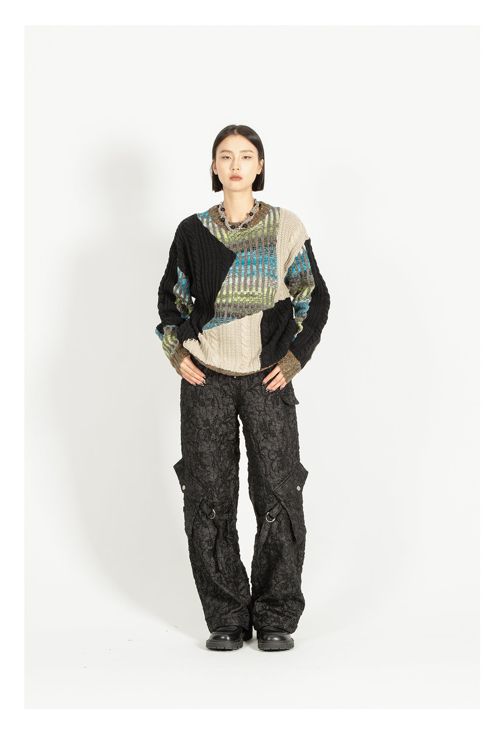 Heavy-weight twisted patchwork gradient back collar camel wool sweater