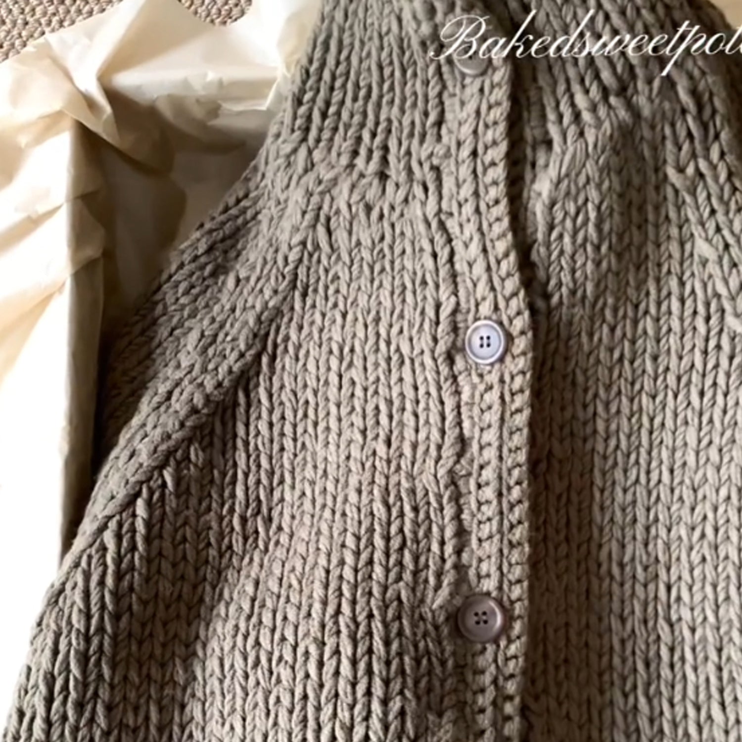 Retro Mustard Green Cable-Knit Half-Turtleneck Cardigan – High-Grade Cozy Luxe for Women