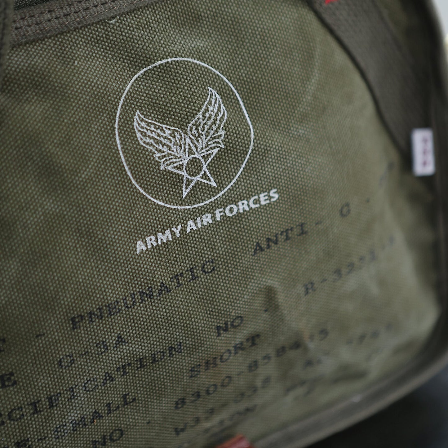 Heavyweight Canvas Pilot Crossbody Bag – Military Green