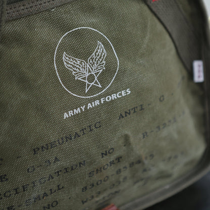 Heavyweight Canvas Pilot Crossbody Bag – Military Green
