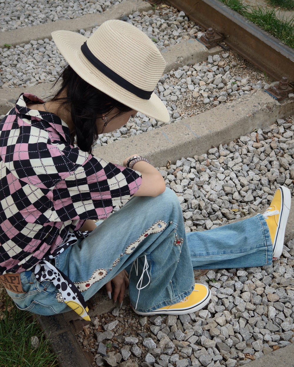 Washed Heavy Duty Jeweled Denim Jeans – Flared & Straight Leg 100% Cotton Streetwear – Japanese vintage | yamalin clothes | Yamalinclothes