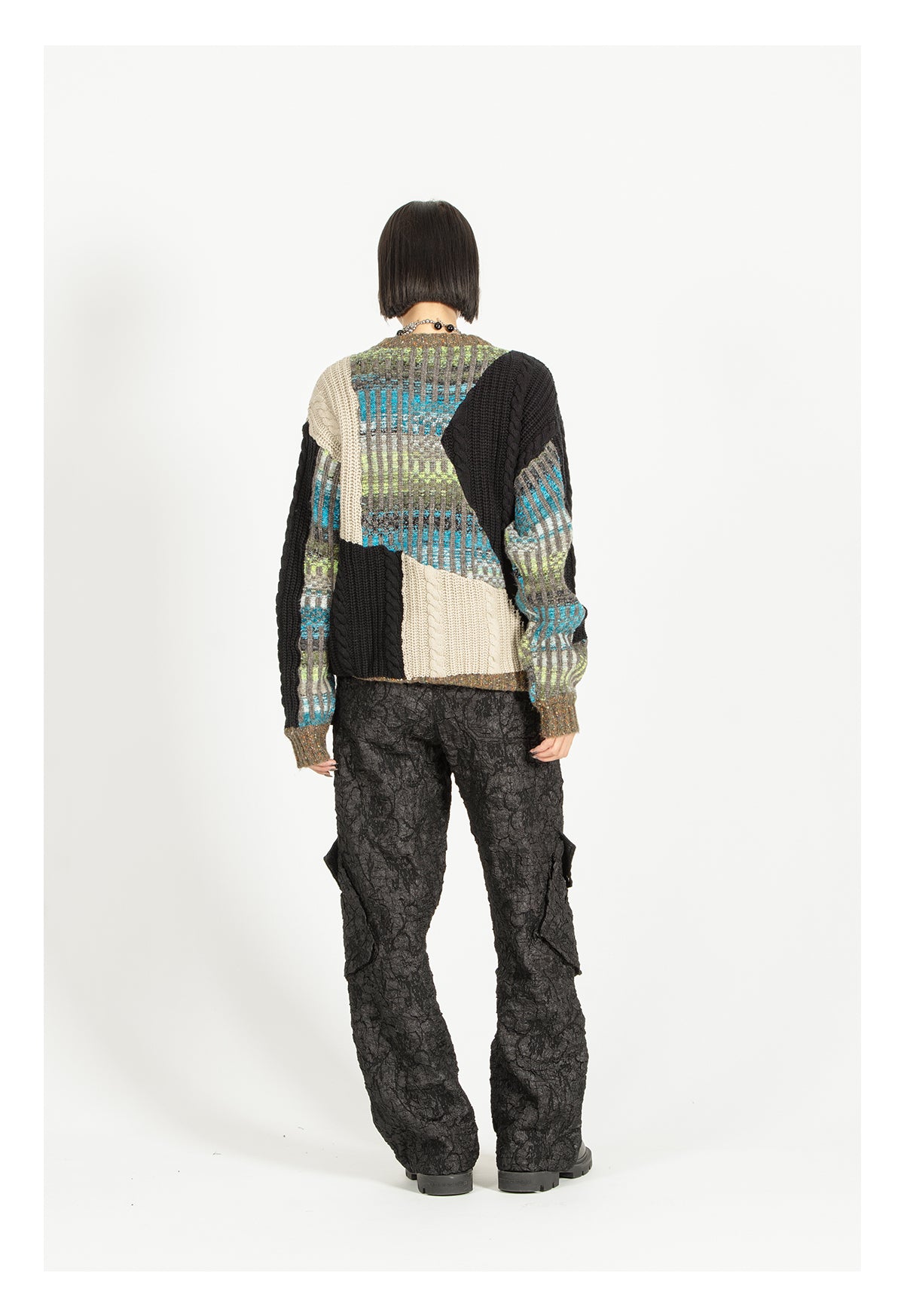 Heavy-weight twisted patchwork gradient back collar camel wool sweater