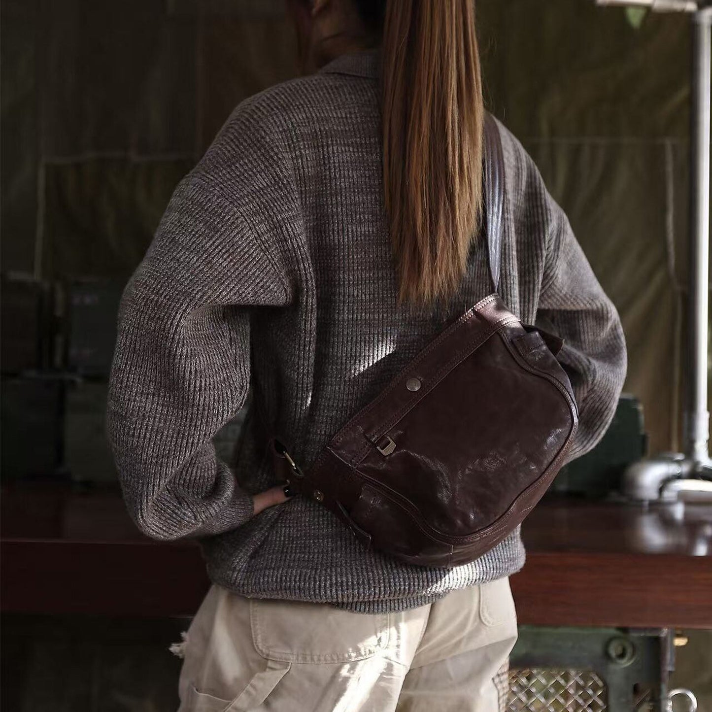 Heavy Washed Horsehide Newsboy Crossbody Bag – Vintage Leather Shoulder Bag