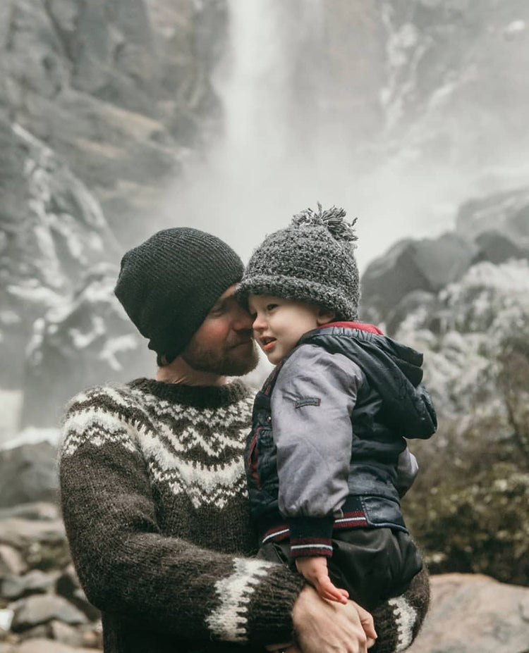 Handmade Icelandic Sweater Loose Couple Black Vintage Men's Fair Isle Sweater Wool Thick Yarn Japanese Style Knitted Cardigan