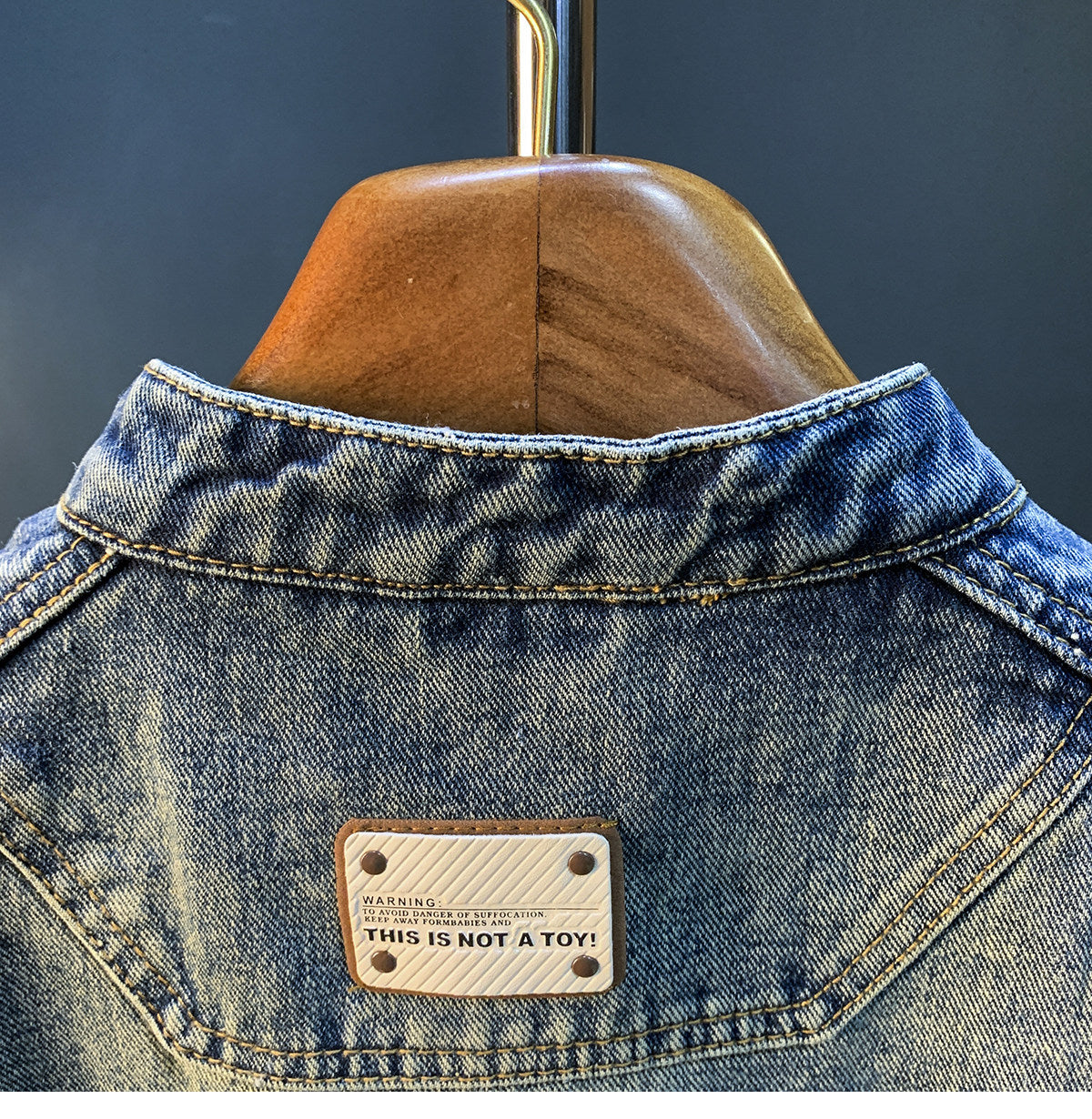 American Utility Stand-Collar Zipper Denim Jacket – Vintage Oversized Men’s Trucker Coat