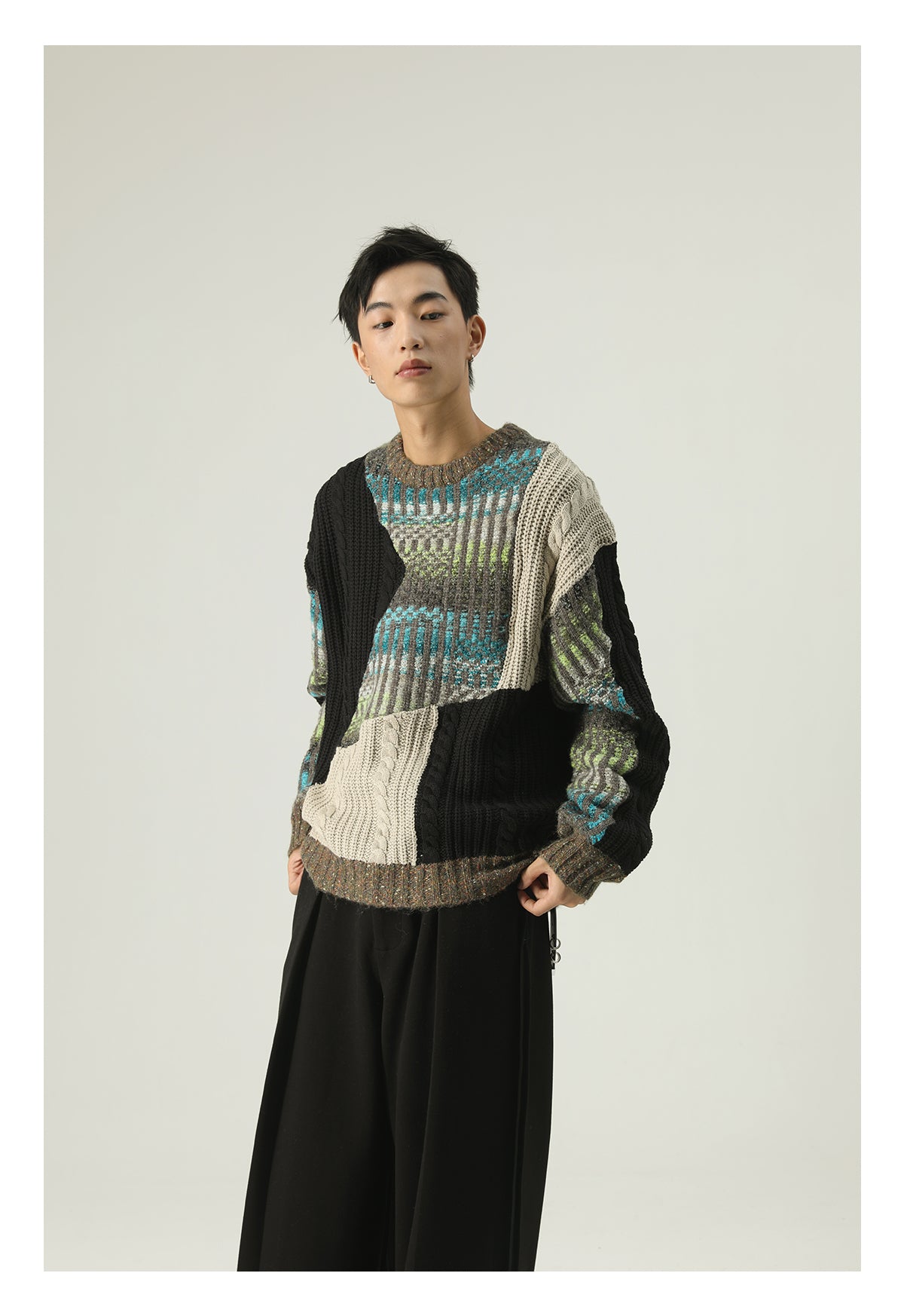 Heavy-weight twisted patchwork gradient back collar camel wool sweater