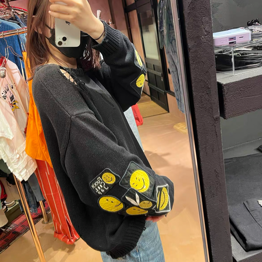 Classic Cut-Out Smiley Face Badge Sweater - Distressed Crew Neck (25AW)