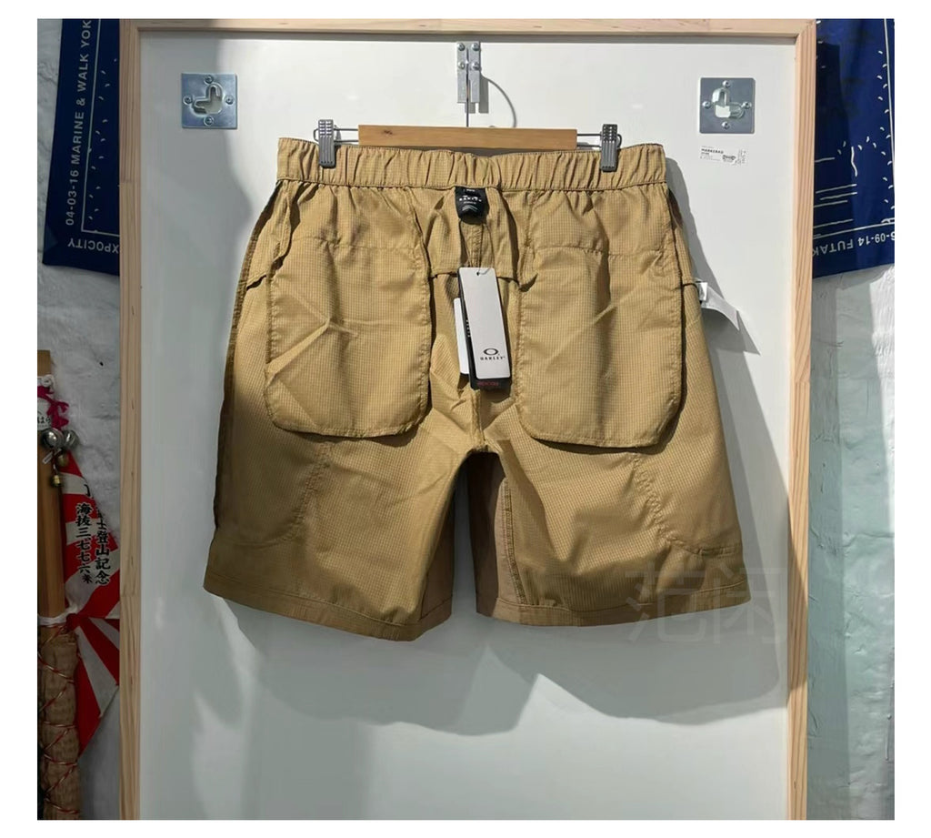 Japanese Style Outdoor Lightweight Functional Waterproof Shorts Loose Casual Large Pocket Cargo Shorts Summer