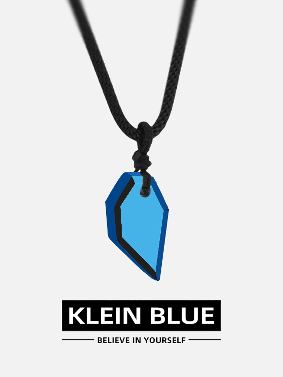 Klein Blue Men's Necklace Light Luxury Niche High-end Sense Cool Sweater Chain Trend Lucky Pendant Tungsten Pendant