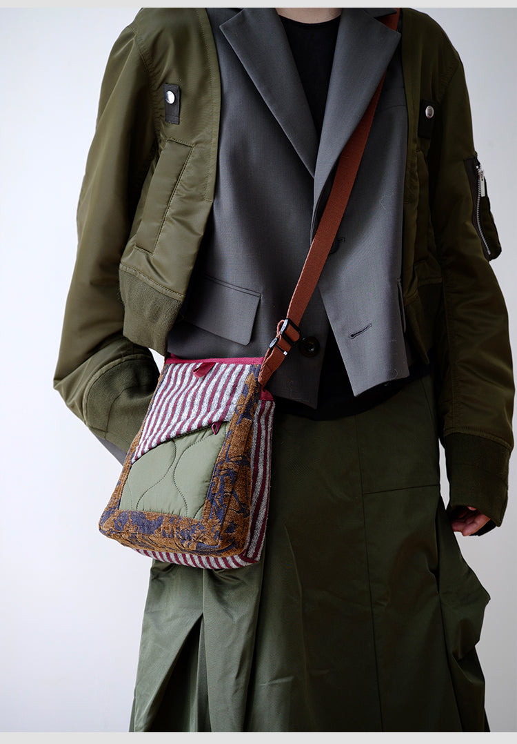 Original 2024 Autumn Winter New Wool Lightweight Crossbody Phone Bag Retro Niche Mini Bag