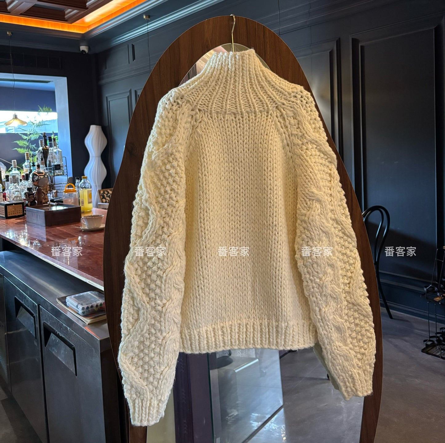 Women's 2025 Winter Vintage Cable Knit Sweater Coat - Handmade Thick Knit Turn-Down Collar Horn Button Lazy Cardigan