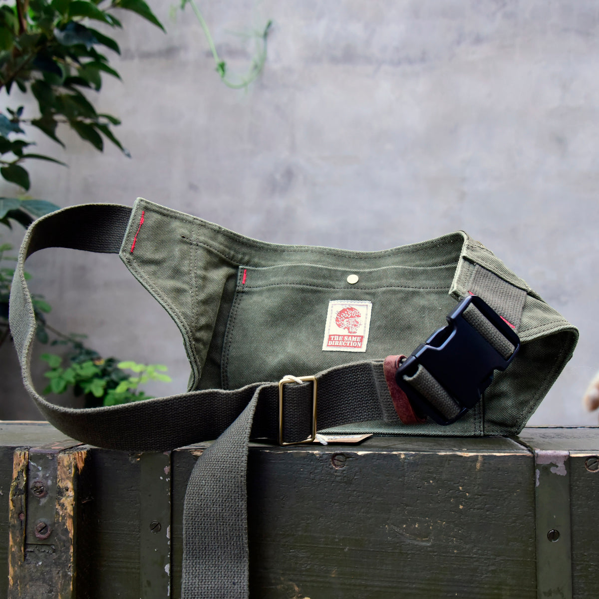 Washed Canvas Distressed Fanny Pack – Vintage 3-Way Chest Crossbody Unisex – Bags | japanese streetwear | vintage workwear | unisex | Yamalinclothes